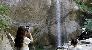 Doğançay Şelalesi’nin cennet doğasında unutulmaz bir gün