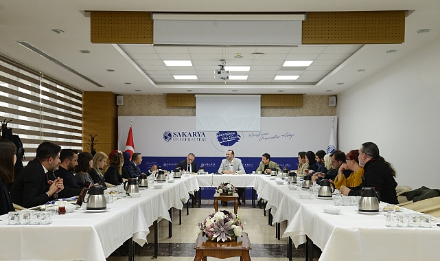 Sakarya Üniversitesi ile İl Milli Eğitim Müdürlüğü Arasında İş Birliği ve Projeler Görüşüldü