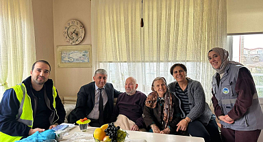 Büyükşehir kapıları aşındırıp yürekleri ısıtıyor