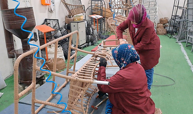 Devlet desteğiyle eşinin işini büyüten kadın girişimci yurt dışına ürün satıyor