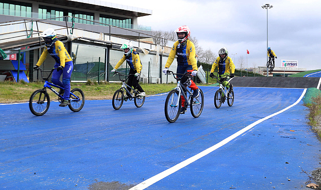 Ukrayna Yıldız Milli Takımı Ayçiçek Bisiklet Vadisi’ni seçti