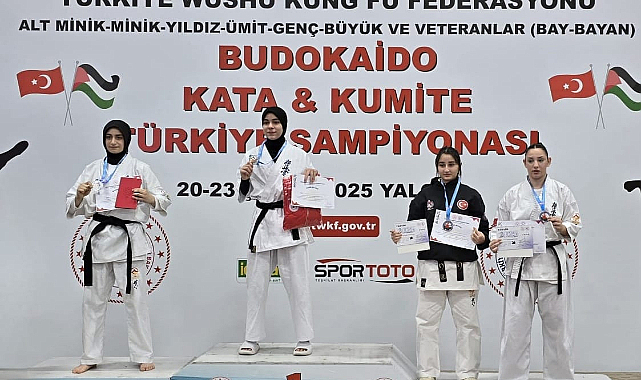 Ayşe Sude Yalova’dan altın madalyayla döndü