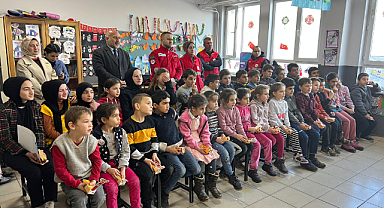 Hendekli Öğrencilere Deprem Bilincini Artırma Eğitimi Verildi.