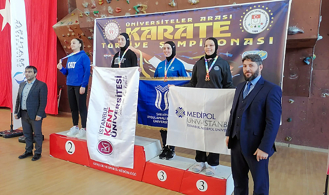 Manisa’dan 15 madalya ve 2 kupa ile döndüler