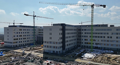 Sakarya şehir hastanesinin yüzde yetmişi tamamlandı