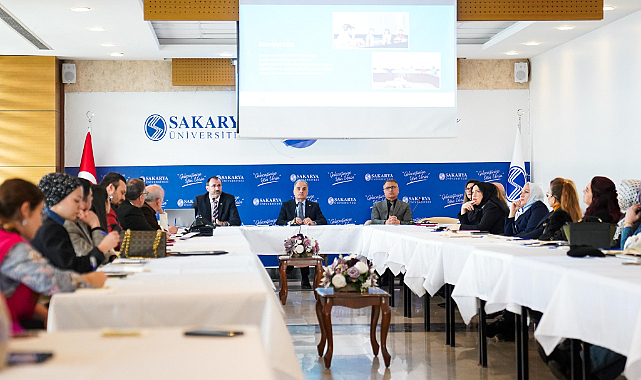 Sakarya Üniversitesinin Toplumsal Katkı Süreçleri Çalıştayda Değerlendirildi