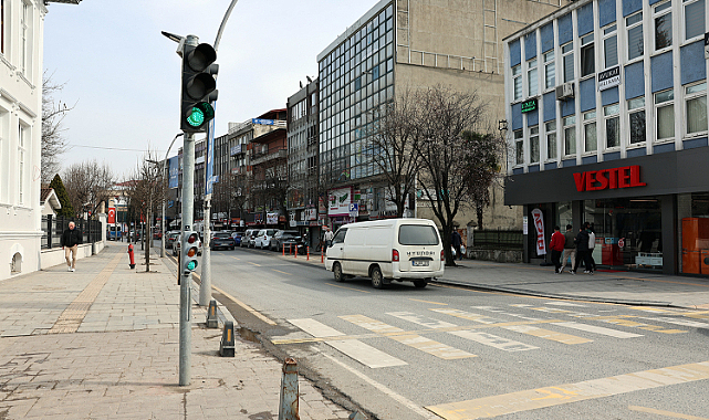 Sakaryada Trafik ışıklarında Yeşilay farkındalığı