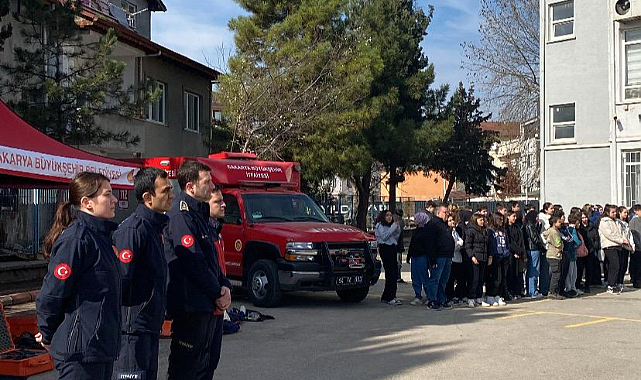 Serdivanda Sivil Savunma Günü ve Deprem Haftası kutlandı