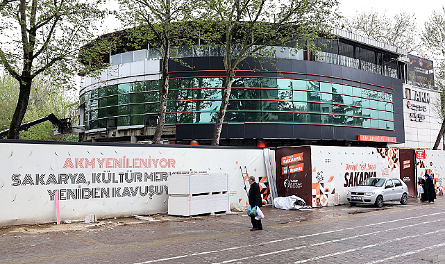 AKM yine şehrin buluşma noktası olacak