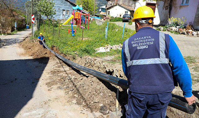 Epçeler ve Alifuatpaşa’nın 4 bin metrelik içme suyu hattı için çalışmalar devam ediyor