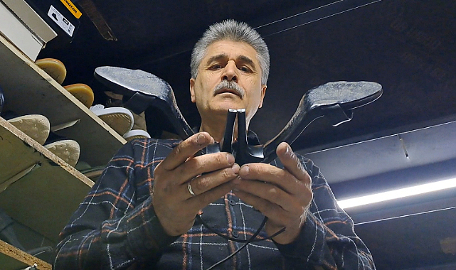 Sakaryalı Yılın Ahisi Beratını Bakan Elinden Aldı...