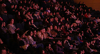 SAÜ sahnesinde unutulmaz deneyim: Koruyu Beklerken… 