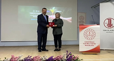 Şehit Mustafa Geyve Ortaokulunda “Türk Dünyasının Birliği Yolunda Ortak Yazı Diline Doğru” Semineri